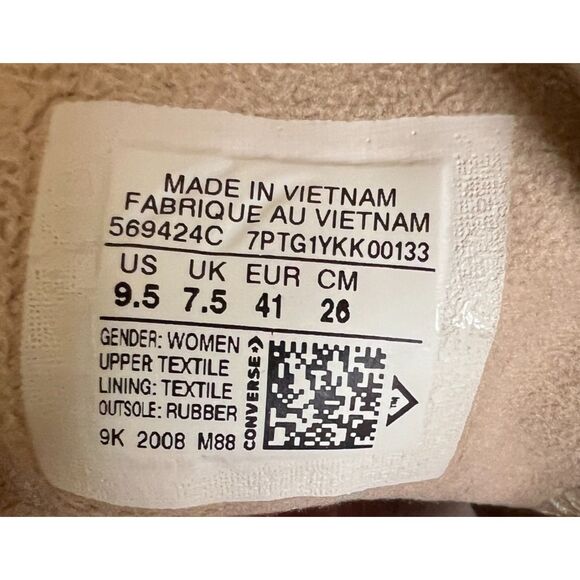 Converse CTAS High Top sneakers 569424C. Size 9.5(W). - Picture 8 of 8